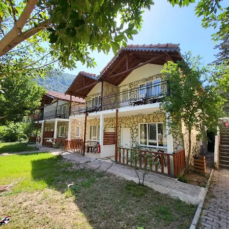 מלון Yedi Butik קמר